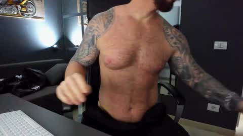 AronGrant online show from 02.02.25