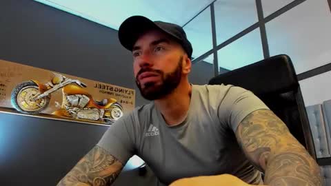 AronGrant online show from 01.12.26