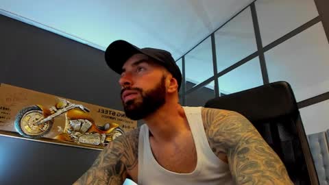 AronGrant online show from 04.07.26