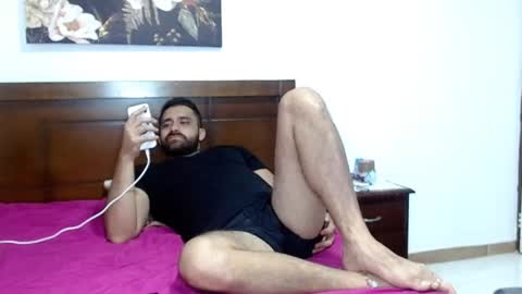 Snapshot of aronmiller404 chatting on 10.05.25 aronmiller online show from 10.05.25