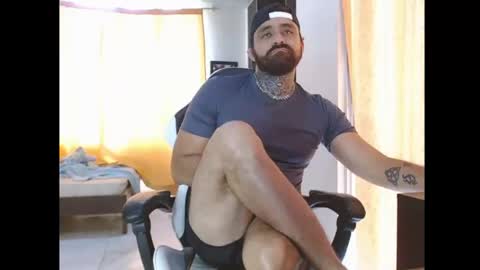 aronmiller online show from 11.21.25