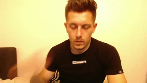 Snapshot of arromwilliam90 chatting on 12.08.24 arromwilliam90 online show from 12.08.24