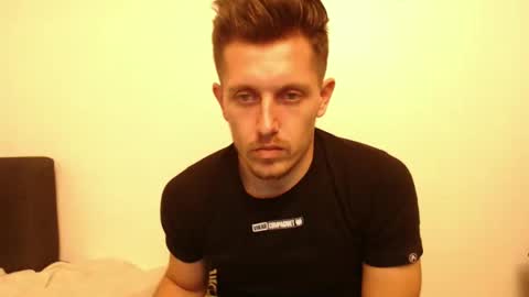 Snapshot of arromwilliam90 chatting on 12.08.24 arromwilliam90 online show from 12.08.24