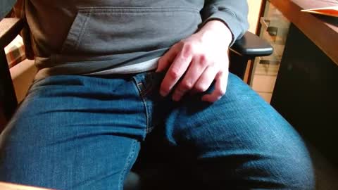 Snapshot of arrrr3 chatting on 01.02.25 arrrr3 online show from 01.02.25