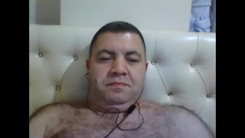 Snapshot of arsenica chatting on 12.22.24 arsenica online show from 12.22.24