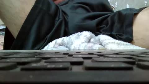 Snapshot of art_max99xxx chatting on 01.14.25 art_max99xxx online show from 01.14.25