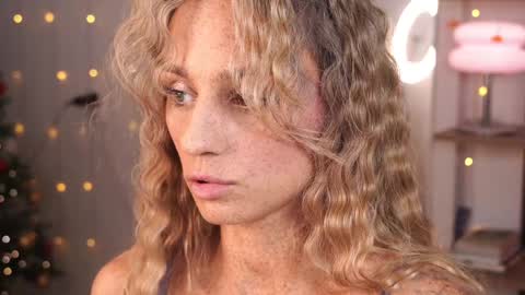 Snapshot of artease chatting on 12.29.24 Arti Next Streams - online show from 12.29.24