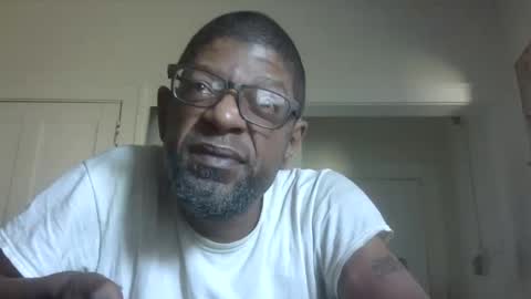 Arteblazze not daddy boy bitch or nigga online show from 10.10.25