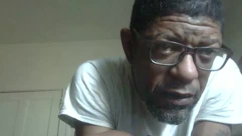 Arteblazze not daddy boy bitch or nigga online show from 12.18.25