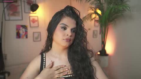 Chloe  online show from 02.05.26