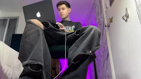   online show from 12.02.24