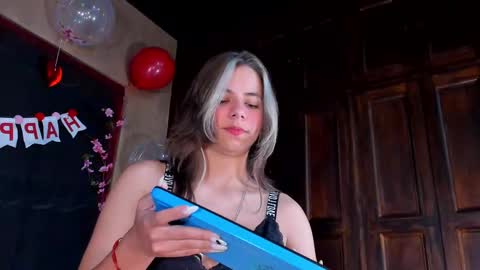 artemisablake online show from 02.18.25