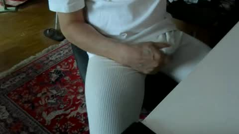 Snapshot of artesian99 chatting on 04.18.26 artesian99 online show from 04.18.26
