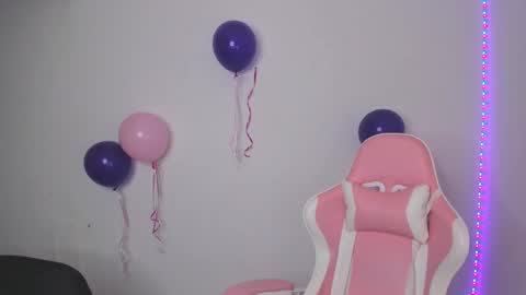 Val online show from 11.17.25