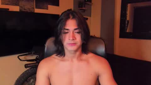 I AM HERE online show from 02.01.26