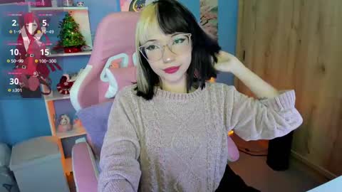 Snapshot of artic_love chatting on 02.22.25 Lenna online show from 02.22.25