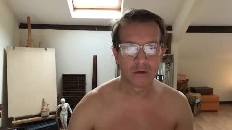 Snapshot of artisterotic chatting on 09.24.25 artisterotic online show from 09.24.25