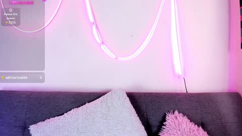 MIA OF artmiajoy online show from 01.08.25