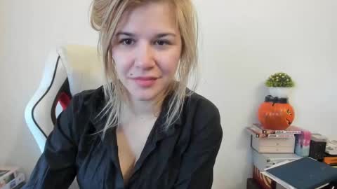 MIA online show from 02.16.25