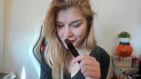 MIA online show from 02.22.25