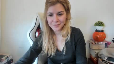 MIA online show from 02.25.25