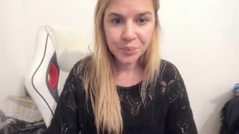 MIA online show from 09.22.25