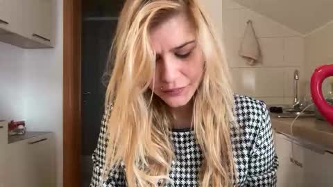 MIA online show from 01.17.26