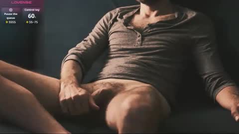 Snapshot of arty_cock chatting on 10.20.25 Arty Cock online show from 10.20.25