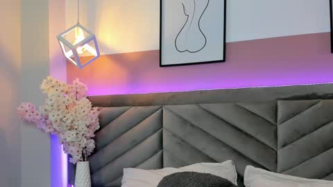 Snapshot of ary_thompson_ chatting on 01.13.25 ARY THOMPSON online show from 01.13.25