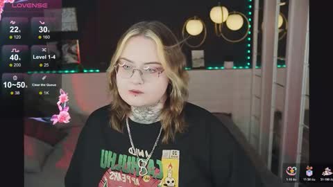 Snapshot of arya__addams chatting on 11.07.25 Arya online show from 11.07.25