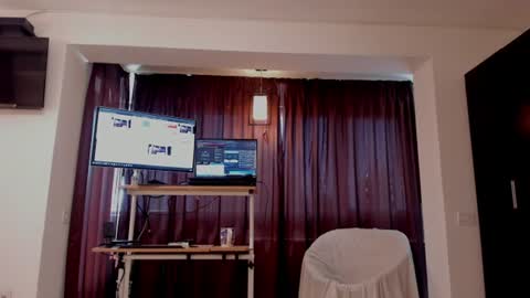Snapshot of aryahunt chatting on 06.18.26 Arianacustom videos available for sale try my special vibes 112233111222333 private copy at request online show from 06.18.26