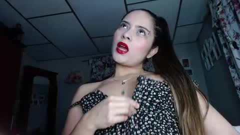 Snapshot of arygreey7 chatting on 11.19.25 ximena online show from 11.19.25