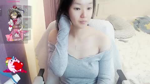 Lily online show from 11.05.25