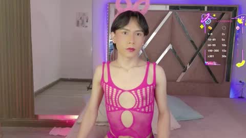 Ash Femboy online show from 10.06.25