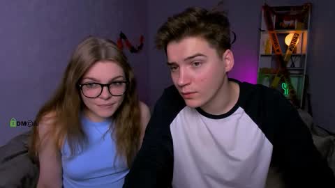 ash_raven_ online show from 10.24.25