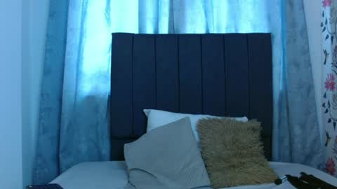 Asha Bliss online show from 04.17.26