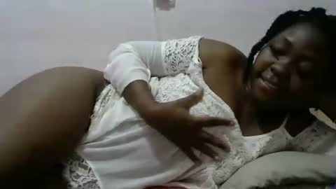 ashanty001 online show from 01.17.25