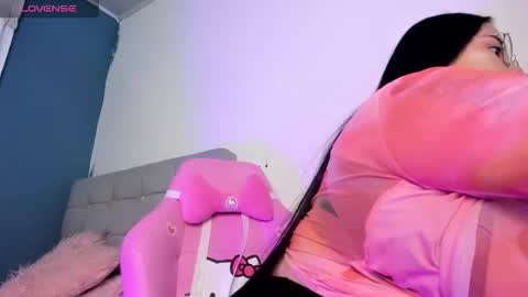 Snapshot of ashanty_vera01 chatting on 02.25.26 ashanty_vera01 online show from 02.25.26