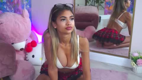 Asha online show from 11.12.25