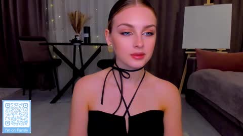 your pretty Ashley online show from 02.14.25