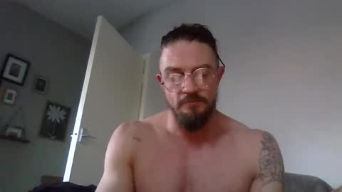 ashdrewery01519813 online show from 11.25.25