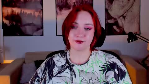 Snapshot of asheluck chatting on 12.14.24 AshleyAshe online show from 12.14.24