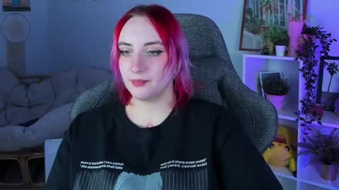 Snapshot of asheluck chatting on 01.18.25 AshleyAshe online show from 01.18.25