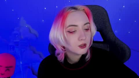 Snapshot of asheluck chatting on 02.15.25 AshleyAshe online show from 02.15.25