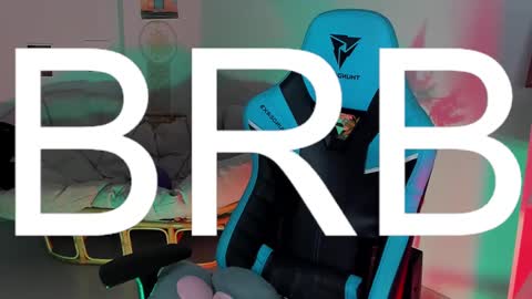 Snapshot of asheluck chatting on 02.22.25 AshleyAshe online show from 02.22.25