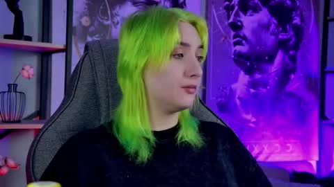 Snapshot of asheluck chatting on 09.26.25 AshleyAshe online show from 09.26.25