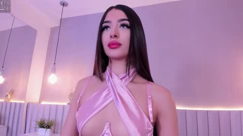 Snapshot of ashely_rous chatting on 10.19.25 I am Ashley online show from 10.19.25