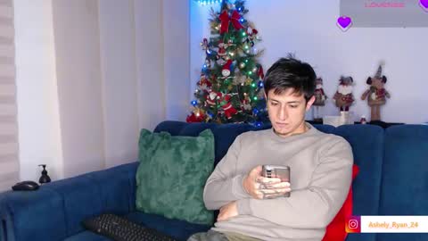 Ashley And Ryan  online show from 12.01.25