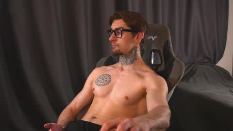 Jerk Machine online show from 04.22.26