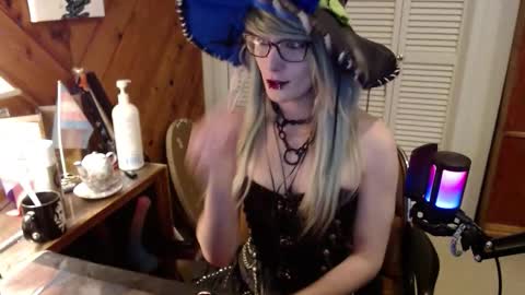 Snapshot of ashethegengar chatting on 03.11.26 Ashley Scarlett online show from 03.11.26